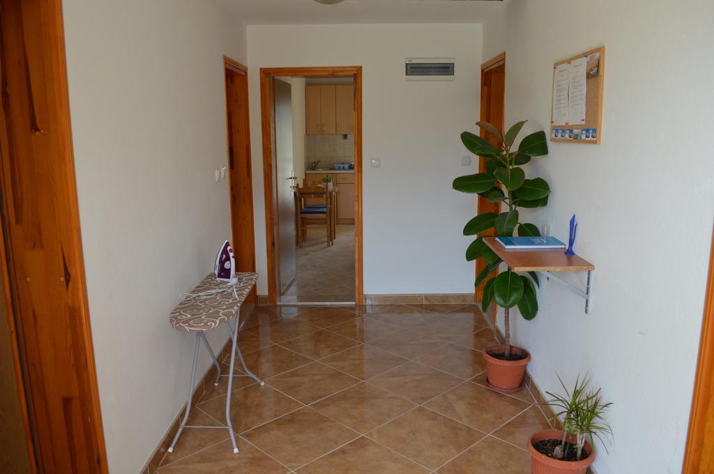 Guest House Ivana Tivat Exterior foto